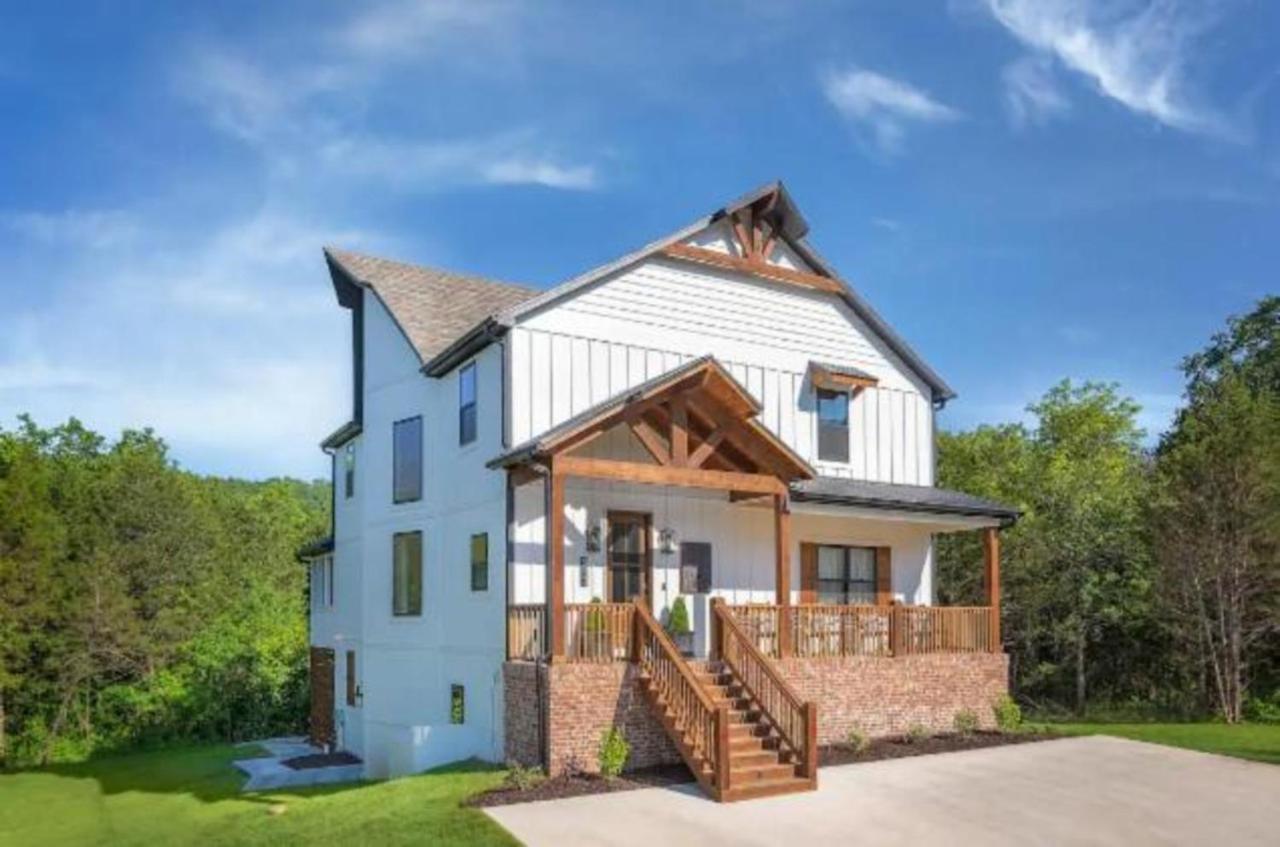 Premier Retreat With Hot Tub, Theater & Pool Table Villa Hollister Екстериор снимка