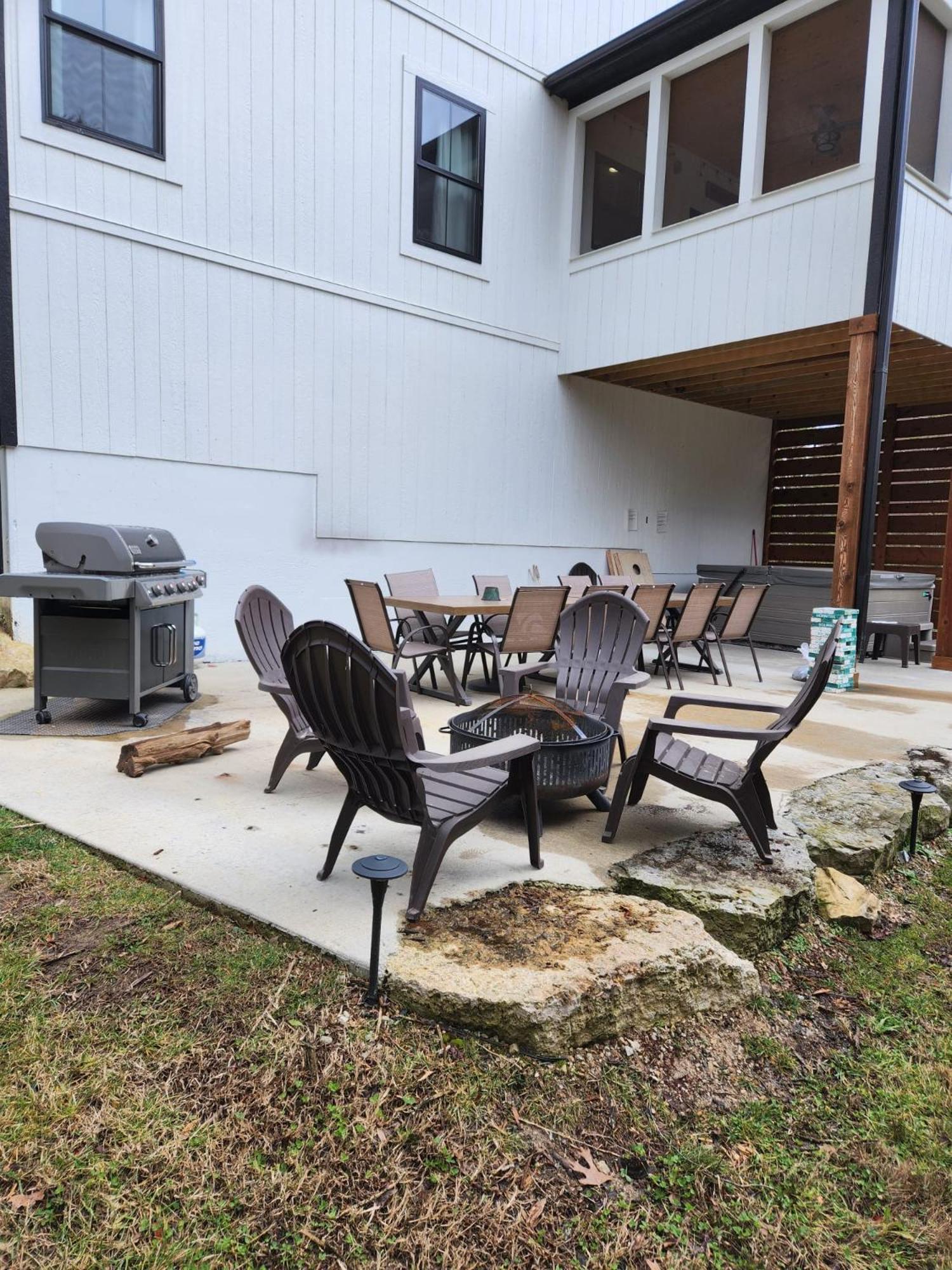 Premier Retreat With Hot Tub, Theater & Pool Table Villa Hollister Екстериор снимка